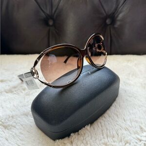 Salvatore Ferragamo New Elegant Brown Sunglasses with Gold Womens